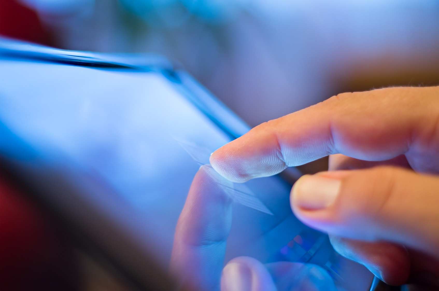 Industrial Monitor - Huge growth of the global tablet PC market with up to 455 million a finger touching a touch screen device