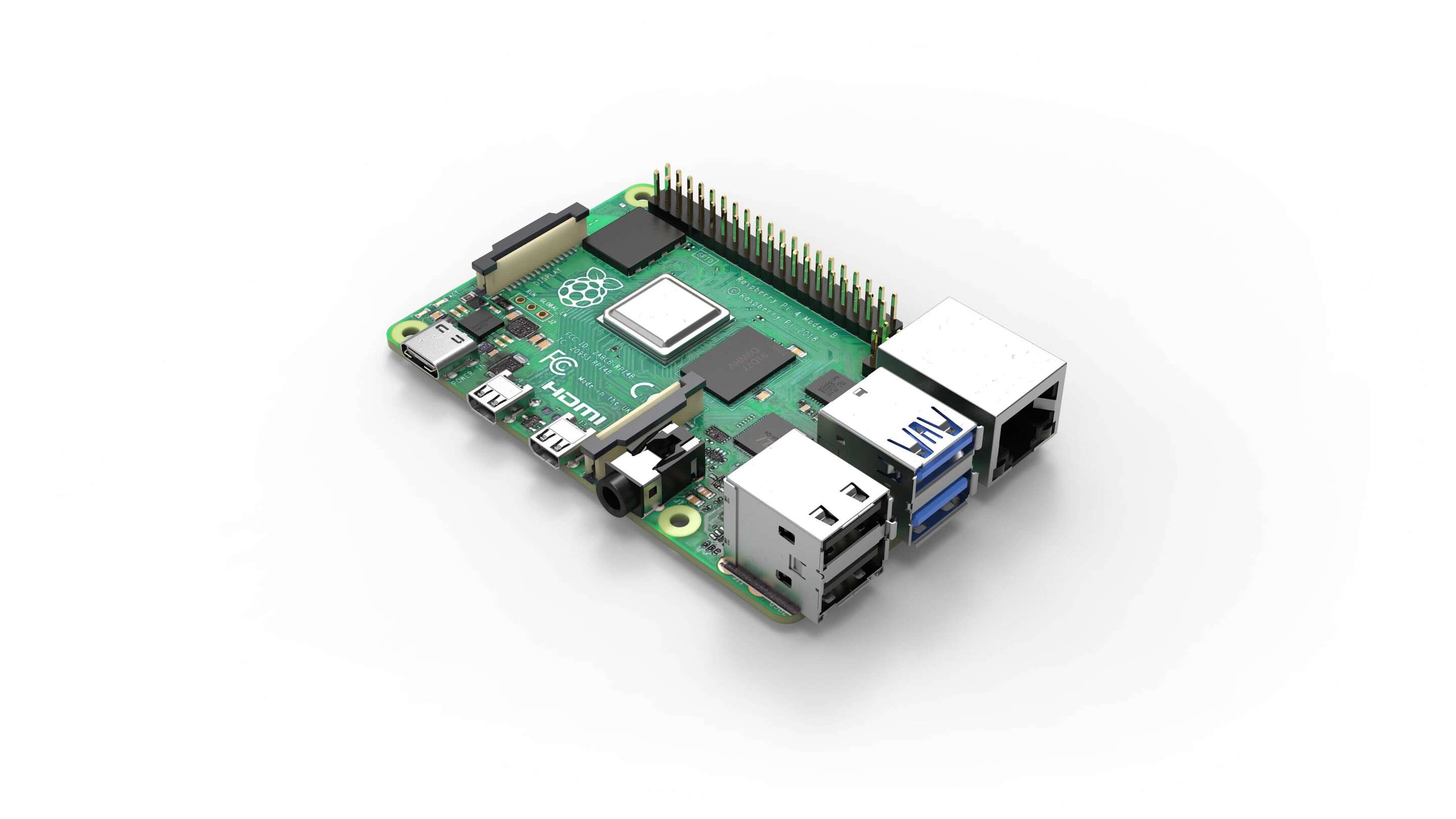 Endüstriyel Monitör - Dokunmatik Monitör Raspberry 4, birçok bağlantı noktasına sahip yeşil bir devre kartı entegre etti